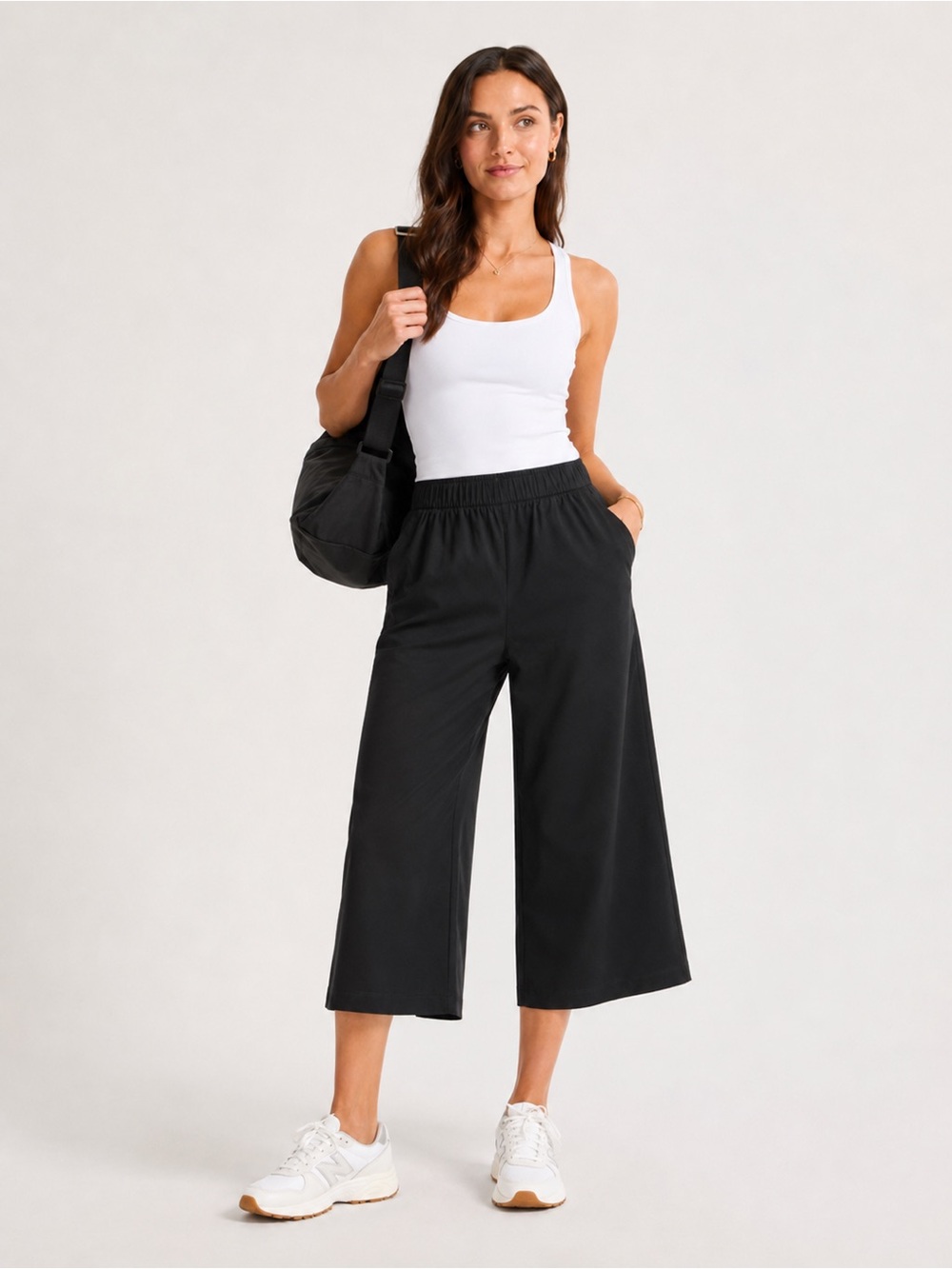 T by Talbots Black Wide Leg Pull-On Crop Pants Large Stretch Pockets